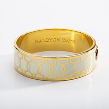 Load image into Gallery viewer, Halcyon Days Geometric Circle Cream &amp; Gold Bangle
