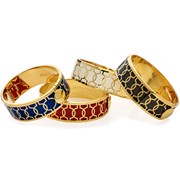 Load image into Gallery viewer, Halcyon Days Geometric Circle Cream &amp; Gold Bangle
