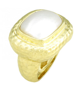 RAYMOND MAZZA HAMMERED RING WITH MABE PEARL